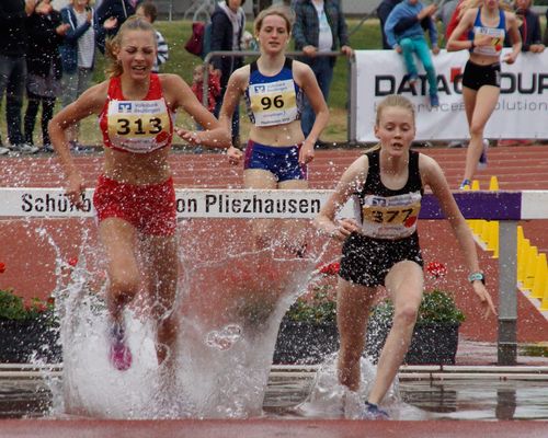 Baden-Württembergische Hindernismeisterschaften der Jugend am 13. Mai 2018 in Pliezhausen