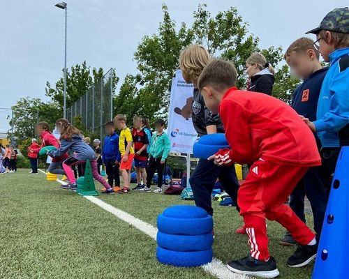 Die Grundschule Erligheim-Hofen trifft Kinderleichtathletik